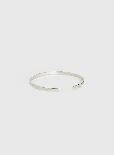 Cool Intentions Arm Cuff Silver