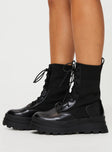 Ankle boots, knit and PU material Platform base, lace fastening, rounded toe, padded footbed, treaded sole