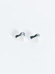 Silver-toned earrings Heart design, stud fastening