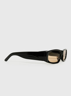 Azzie Rectangle Sunglasses Black / Yellow