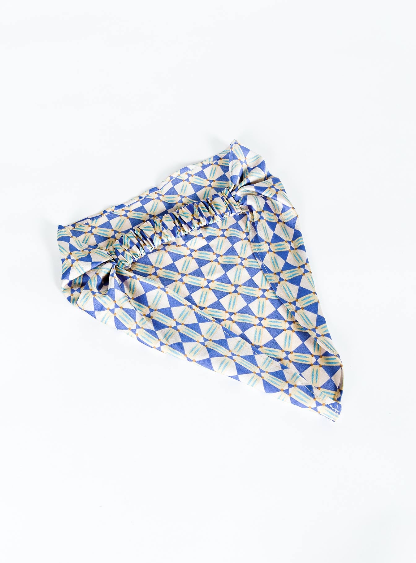 Head scarf Geo print  Elasticated band  Pointed hem  Unlined 