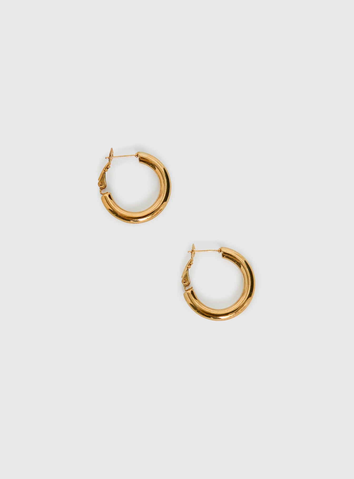 Tindra Gold Plated 25mm Hoop Earrings Gold