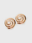 Sebina Swirl Earrings Gold