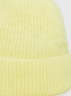 Kalyn Fluffy Beanie Lemon