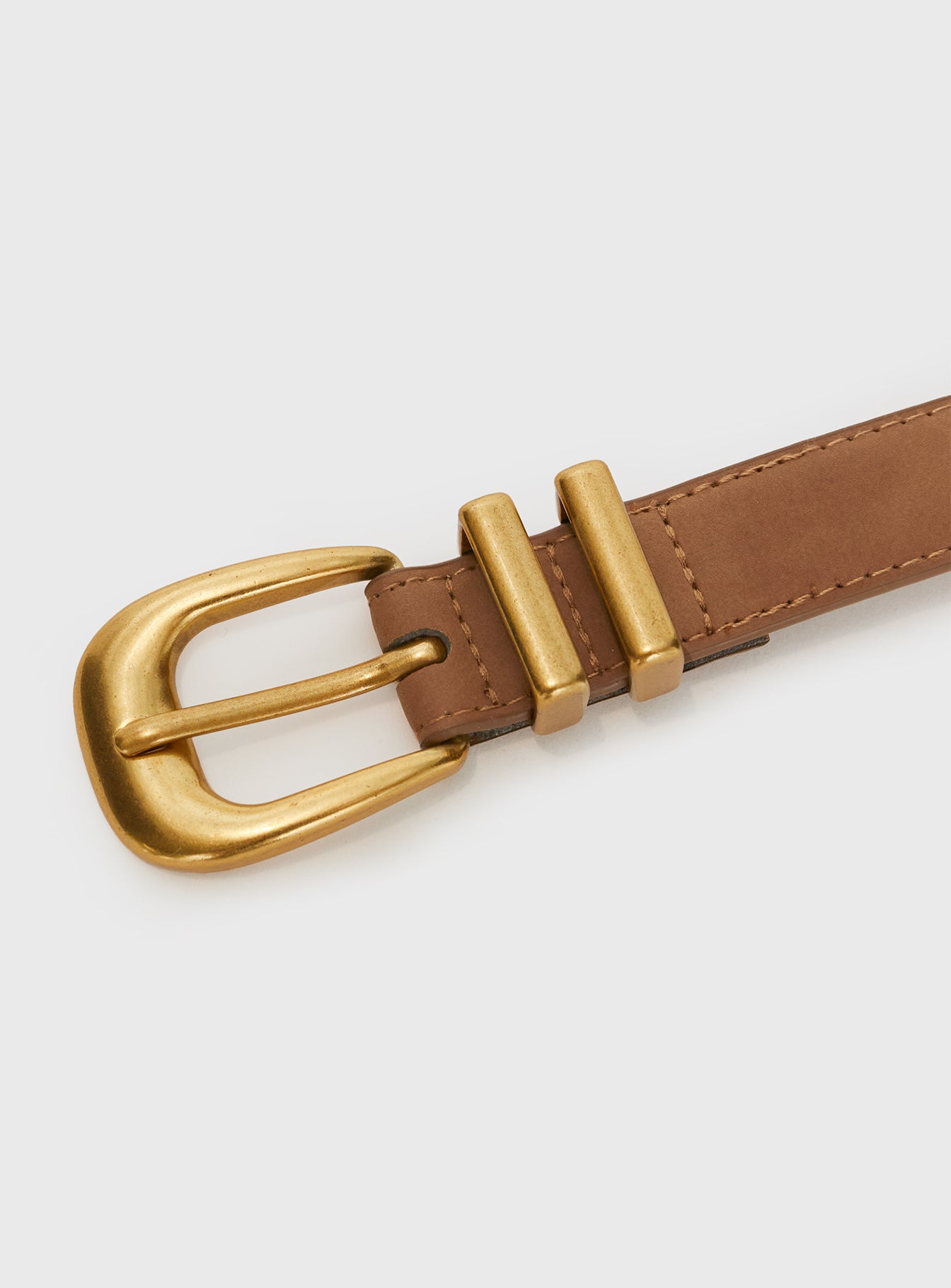 Belt Suede material, gold-toned buckle fastening Princess Polly Lower Impact 