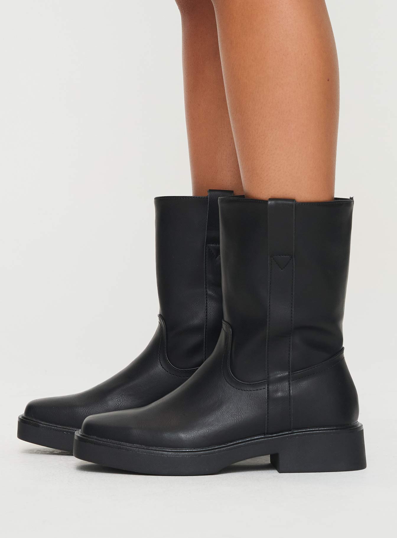 Therapy Emerge Boots Black | Princess Polly