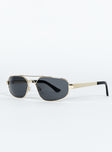 Gold-toned sunglasses Metal frame with silicone nose pads