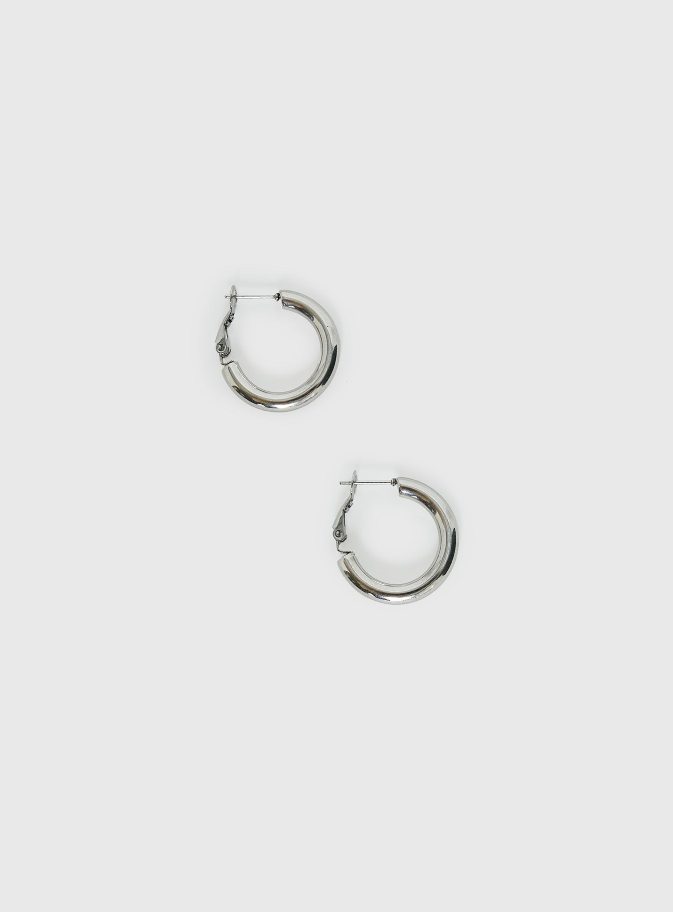 Tindra Stainless Silver 25mm Hoop Earrings Silver