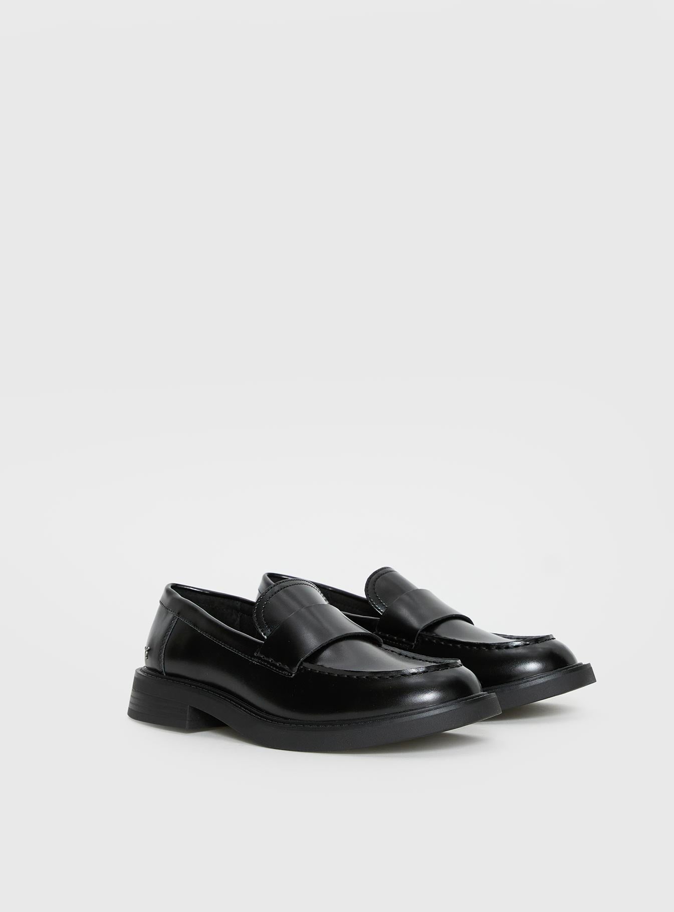 Windsor Smith Yearn Loafers Black | Princess Polly