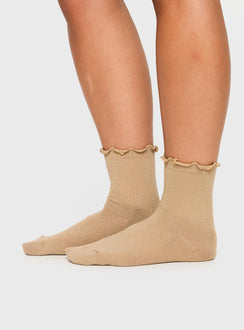 Comes And Goes Frill Socks Beige