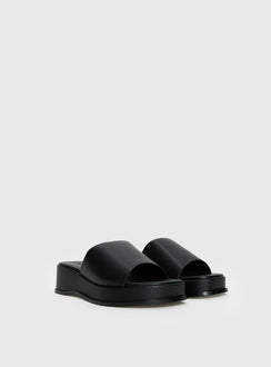 Bayshore Sandals Black