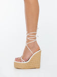 Escape Away Wedges White