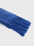 Scarf Soft knit material with good stretch 