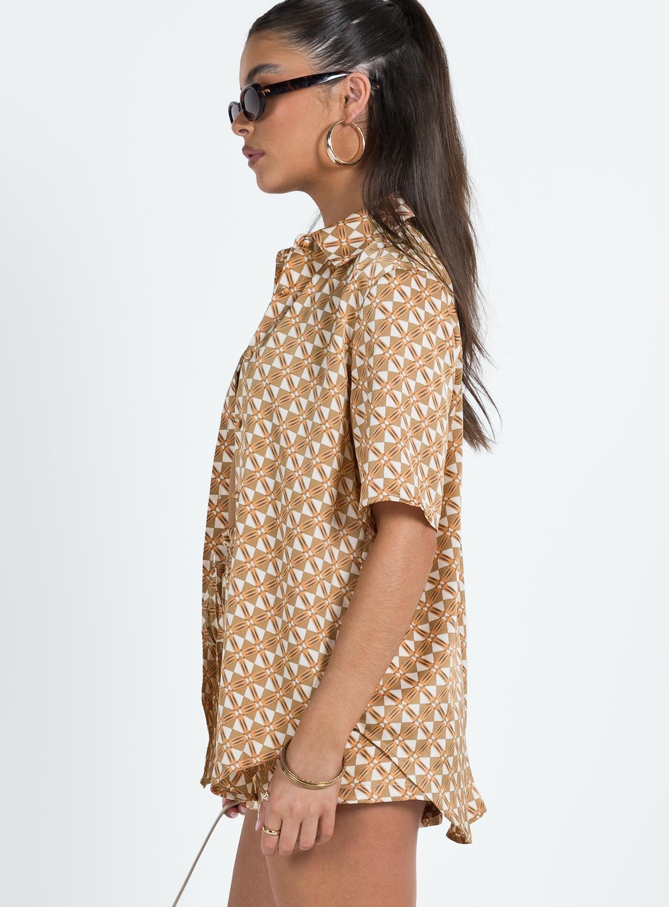 product Princess Polly Three Fourth Sleeves V-Neck  Ziggy Short Sleeve Shirt Orange Geo