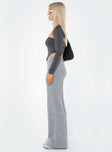 Wide-leg knit pants Thick elasticated waistband Good stretch, unlined 