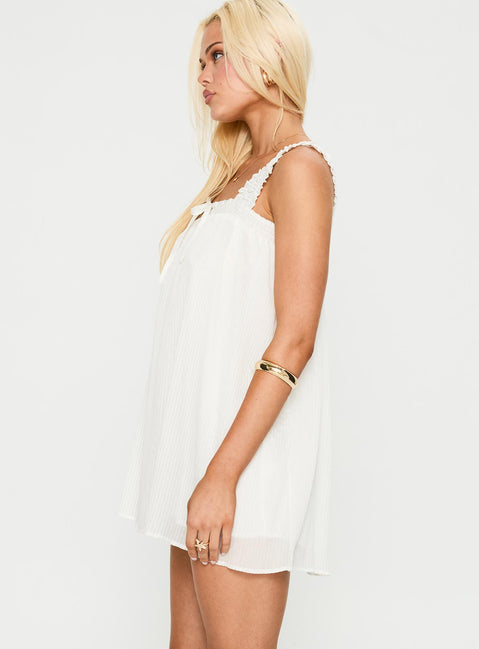 princess polly white dress with bow Princess Polly Dress Size US 4 White Puff Sleeve Cut Out Mini