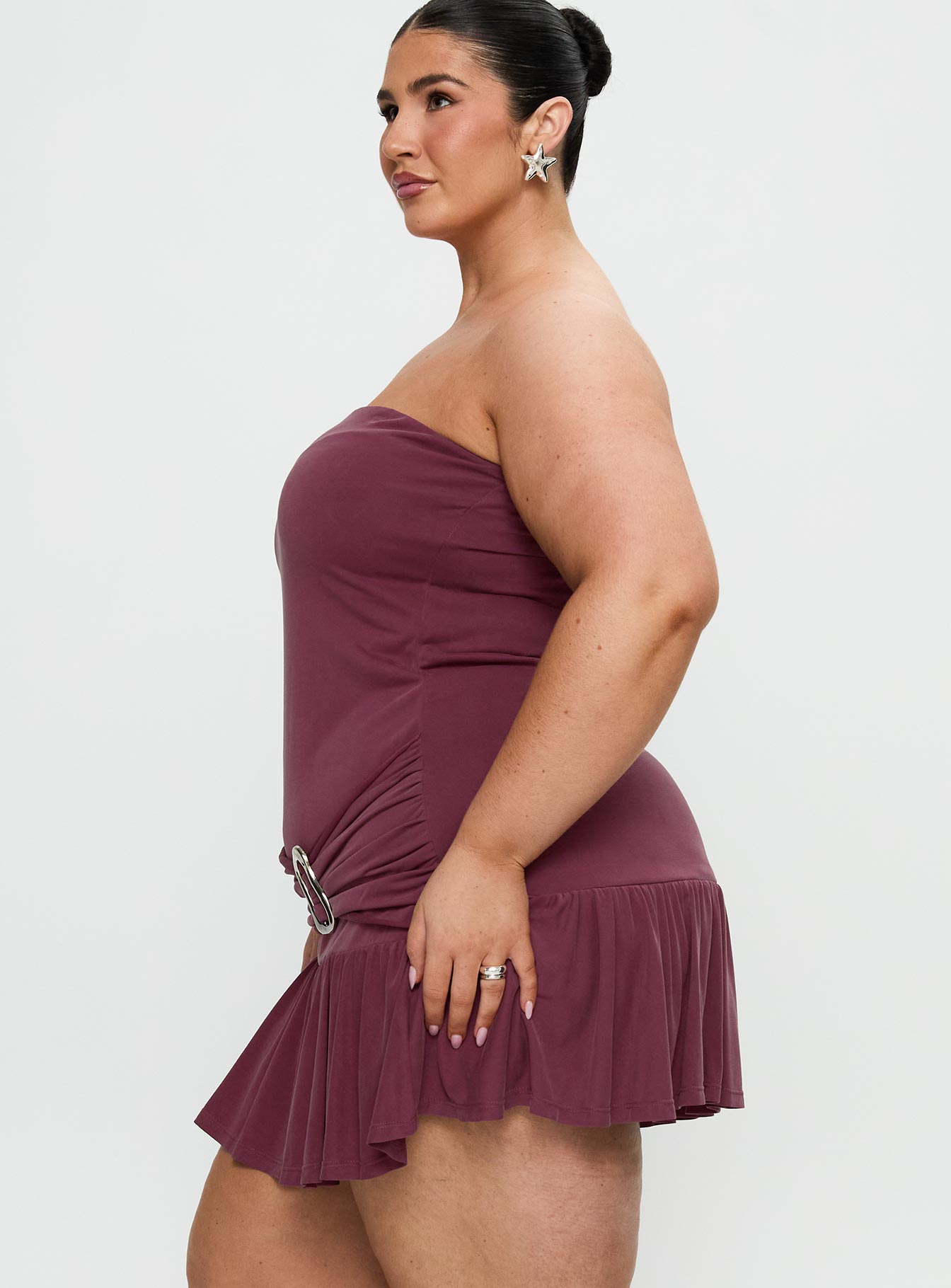 Love Lingers Strapless Mini Dress Burgundy Curve | Princess Polly Love Lingers Strapless Mini Dress Burgundy Curve | Princess Polly
