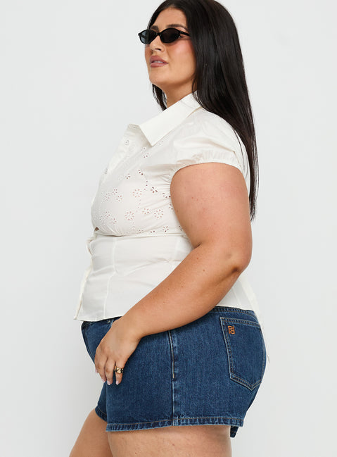 Kavira Tie Bust Short Sleeve Shirt White Curve