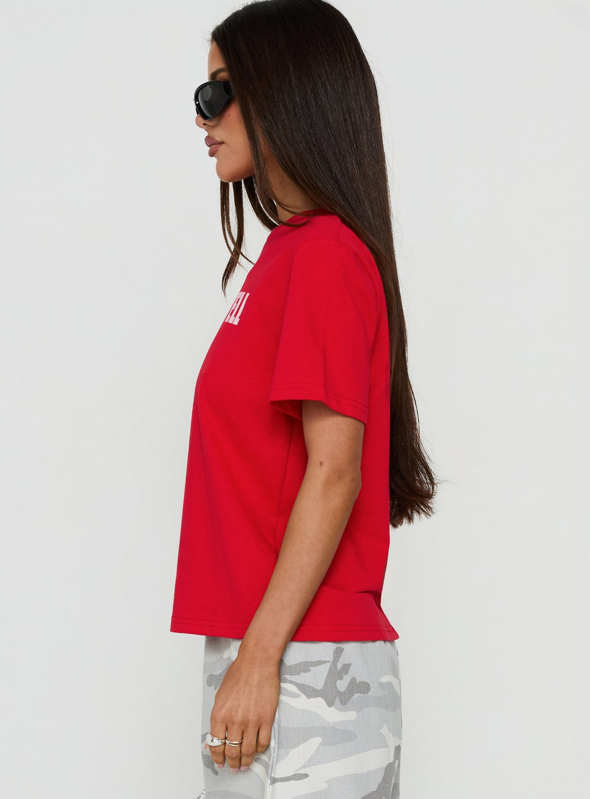 Kiss And Tell Graphic Relaxed Tee Red
