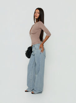 Yemina Keyhole 3/4 Sleeve Top Mushroom