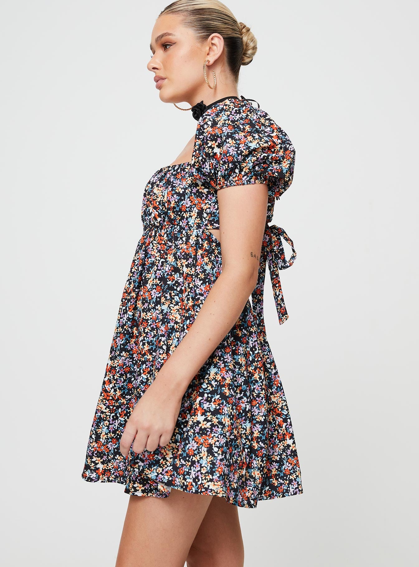 product Princess Polly Square Neck  Let's Dance Mini Dress Black Floral