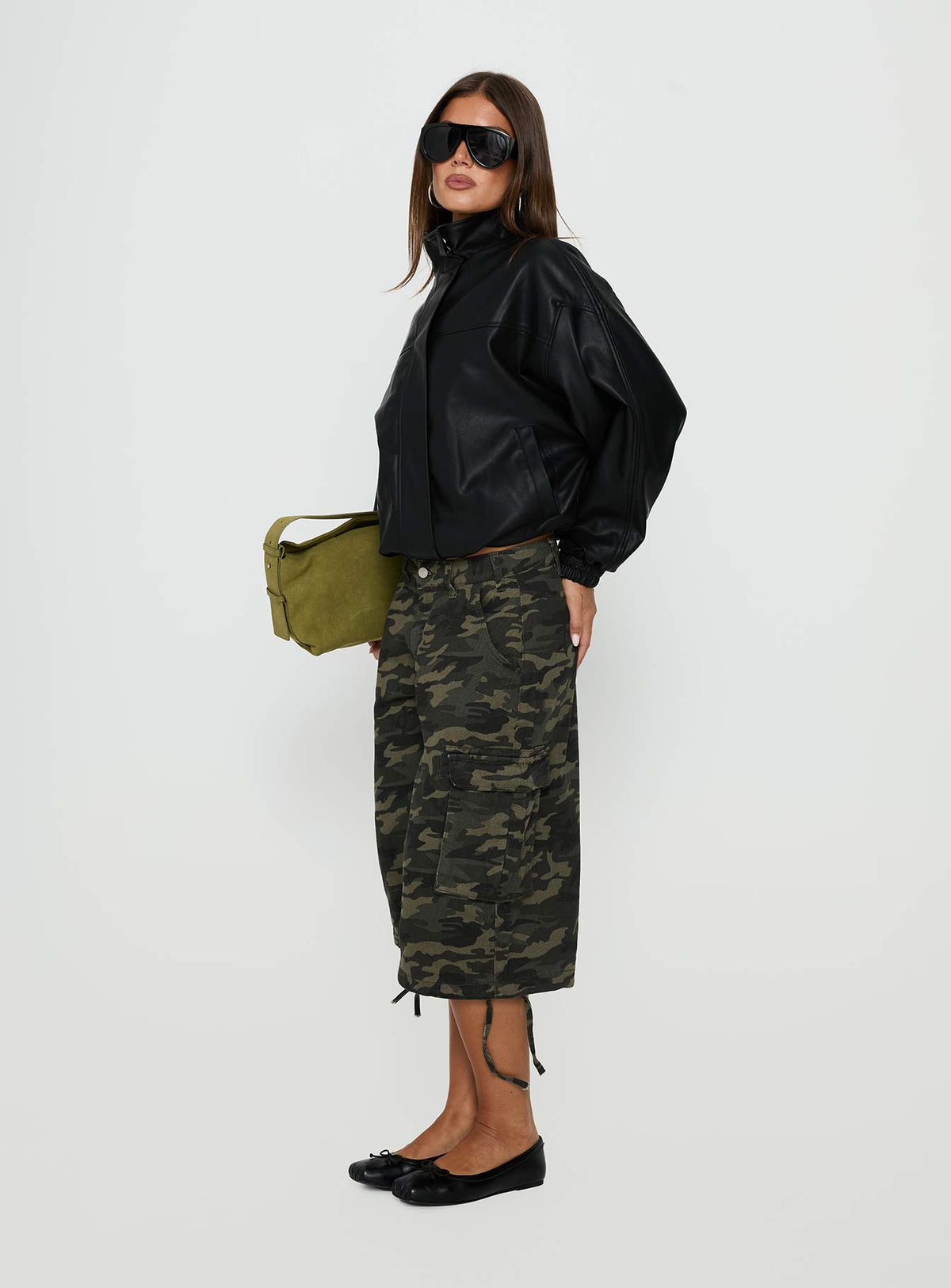 Hudsen Longline Cargo Shorts Camo Tall