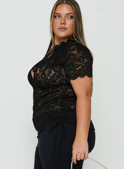 Quinbie Lace Short Sleeve Top Black Curve