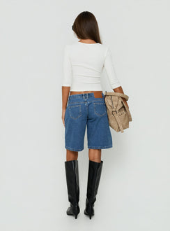 Francies Ultra Low Rise Jort Mid Blue Wash