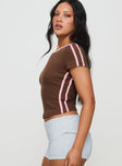 Front view of model wearing  front Princess Polly Short Sleeves Crew Neck  Baseline Rib Tee Brown / Pink