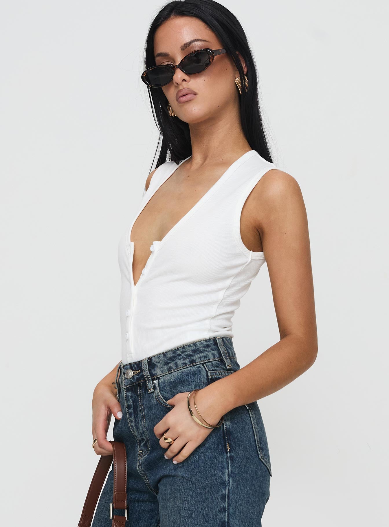 side view of model wearing Princess Polly Avahlee Bodysuit White Sleeveless 