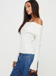 Top Off-the-shoulder style, ribbed-knit material, slim fitting, folded neckline  Good stretch, unlined