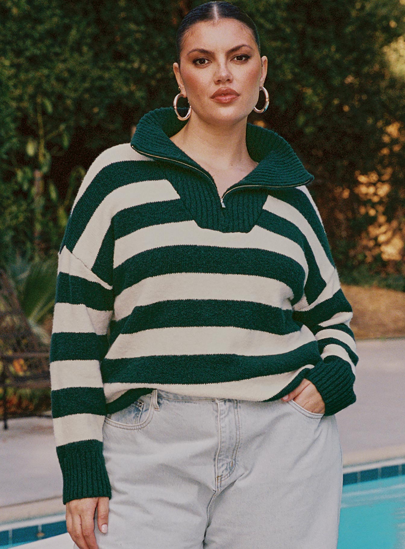 Neena Quarter Zip Sweater Green / Cream Curve Princess Polly  Cropped 