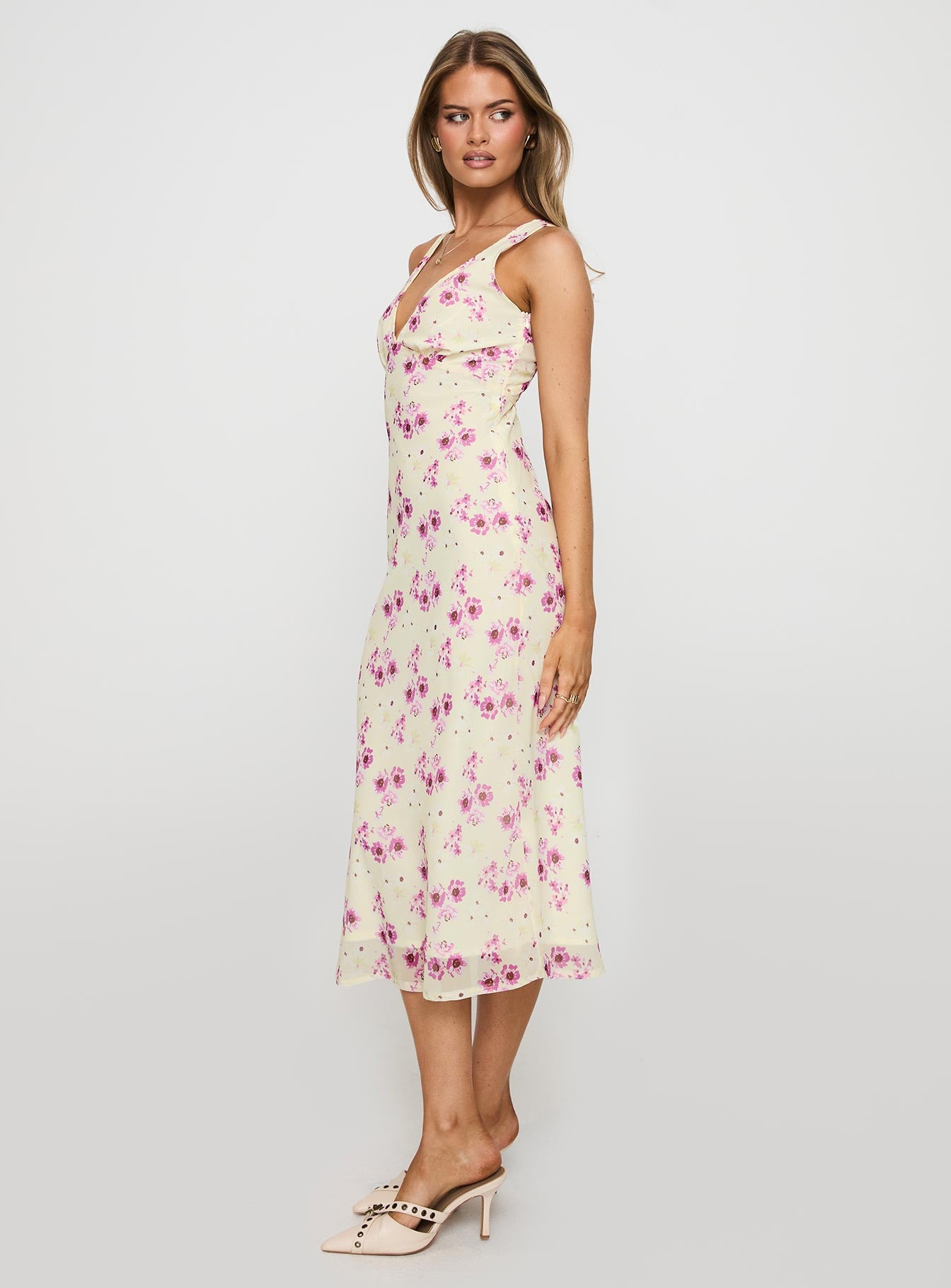 princess polly marlee midi dress Princess Polly Marlee midi dress, Women's Fashion, Dresses & Sets, Dresses on Carousell