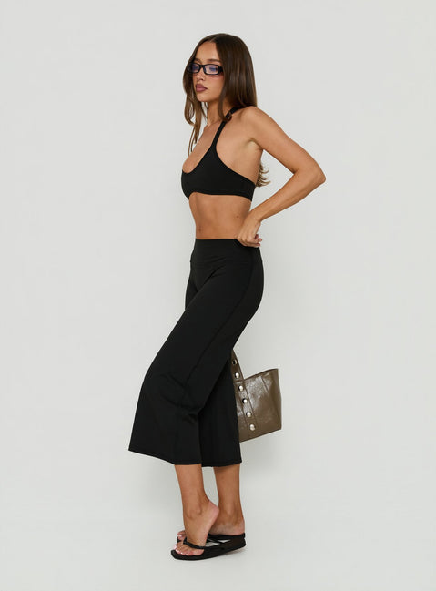 Symmetry Active Wide Leg Capri Pants Black