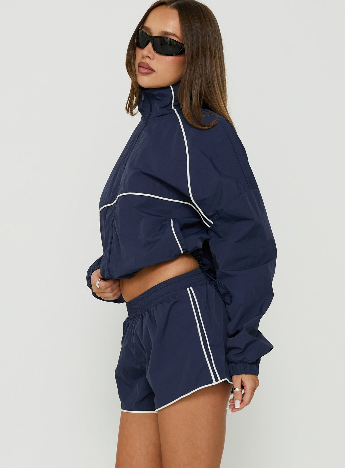 Shayyla Mid Rise Elasticated Waist Shorts Navy / White
