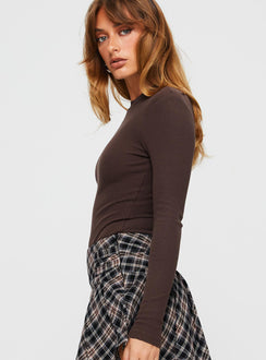 side view of model wearing Princess Polly Maleny Long Sleeve Bodysuit Brown Full Sleeves High Neck 