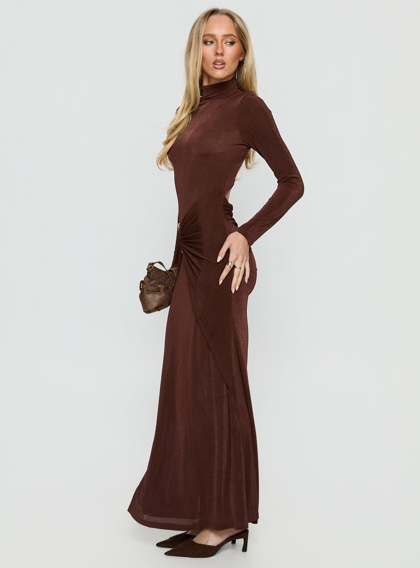 Yaqueline Long Sleeve Ruched Maxi Dress Chocolate