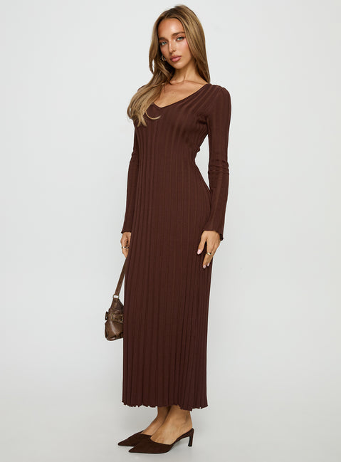 Gratuita Long Sleeve Rib Maxi Dress Chocolate