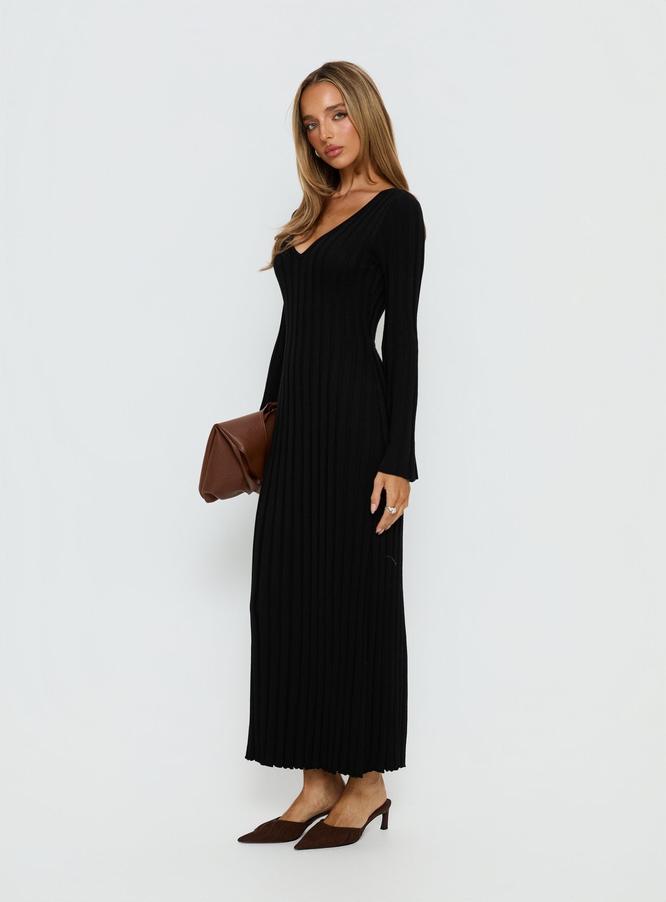 Gratuita Long Sleeve Rib Maxi Dress | Black | Womens