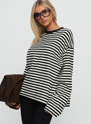 Settle Down Long Sleeve Top Black / White Stripe