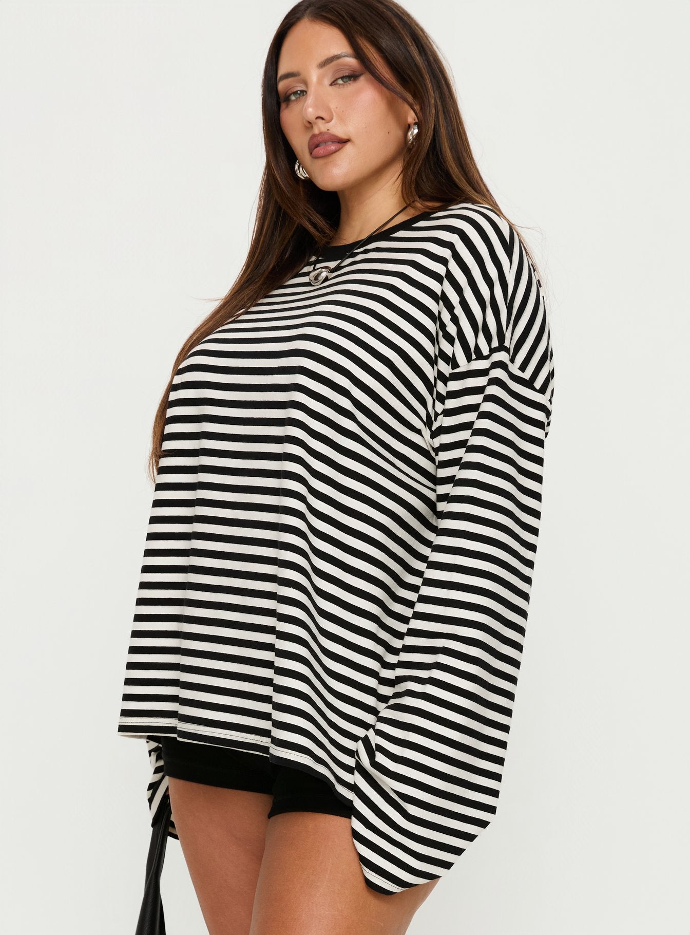 Settle Down Long Sleeve Top Black / White Stripe Curve