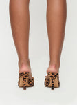 Autumn Moon Pointed Toe Heels Leopard