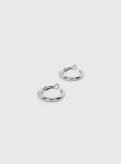 Tindra Stainless Silver 25mm Hoop Earrings Silver