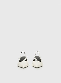 Billini Ayla Pointed Toe Heels Bone