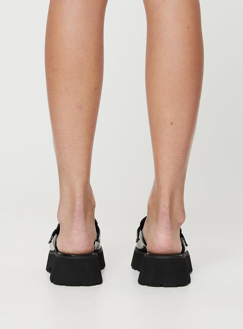 Faux leather mule loafers Rounded toe, gold-toned snaffle detail, treaded sole, padded footbed