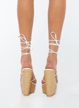 Escape Away Wedges White