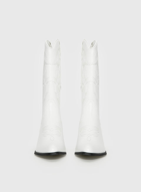 Therapy Clayton Boots White