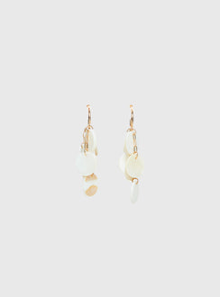 Elizabette Shell Earrings White