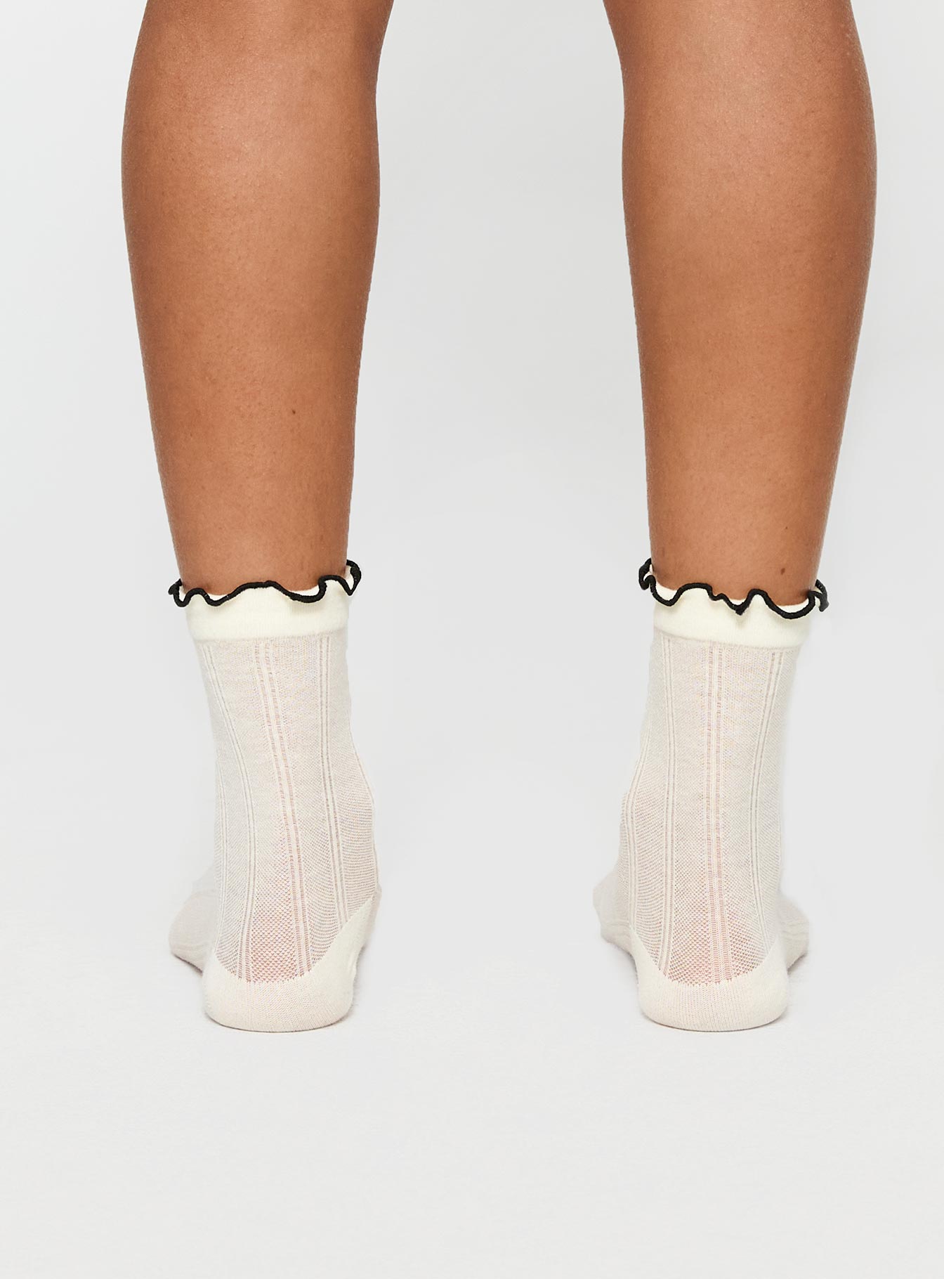 Set For Life Frill Socks White / Black