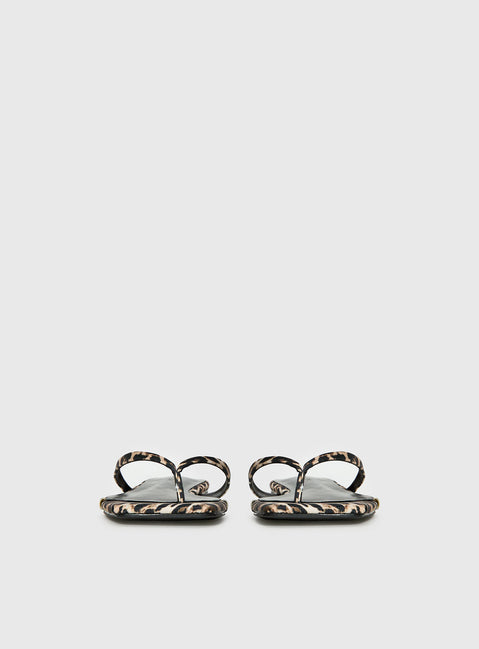 Billini Tove Sandals Leopard Satin